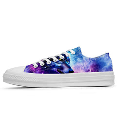 Highlight Your Fashion With Men's and Women's Low-Top Canvas Shoes Wolf