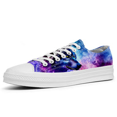 Highlight Your Fashion With Men's and Women's Low-Top Canvas Shoes Wolf